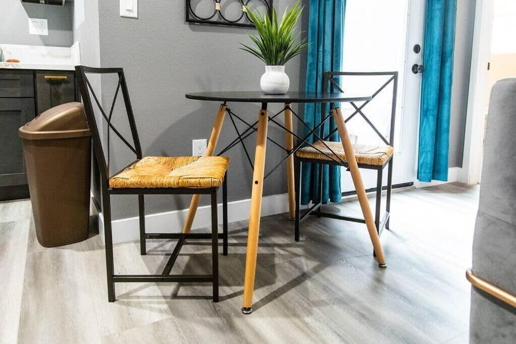 Restaurants-Pets-Professionals-Fastwifi-A C-Patios Διαμέρισμα Σαν Ντιέγκο Εξωτερικό φωτογραφία